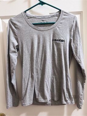 Calvin Klein Long Sleeve Tee - Gray